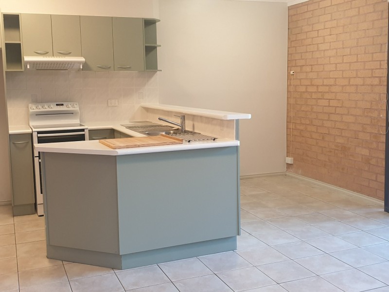 2/24 Jubilee Parade, Hallidays Point NSW 2430