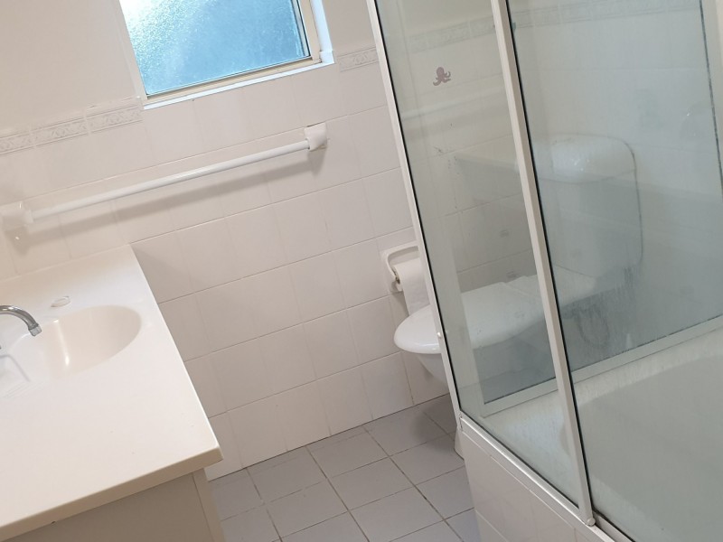 2/24 Jubilee Parade, Hallidays Point NSW 2430