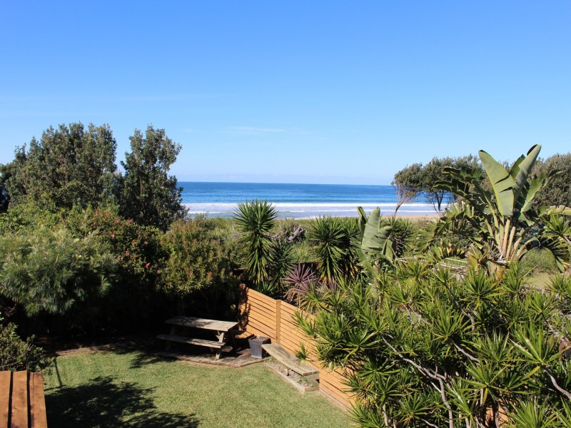 2/13 Jubilee Parade, Diamond Beach NSW 2430