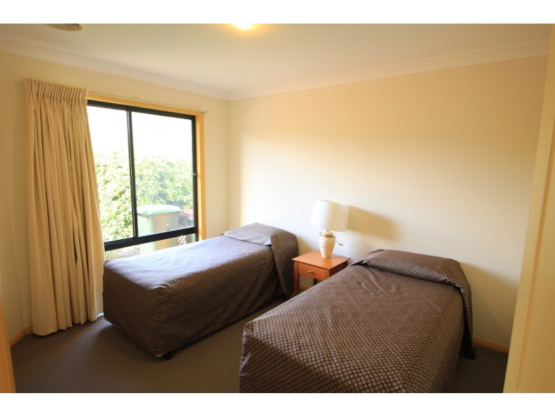 8/26 Hilltop Parkway, Tallwoods Village NSW 2430