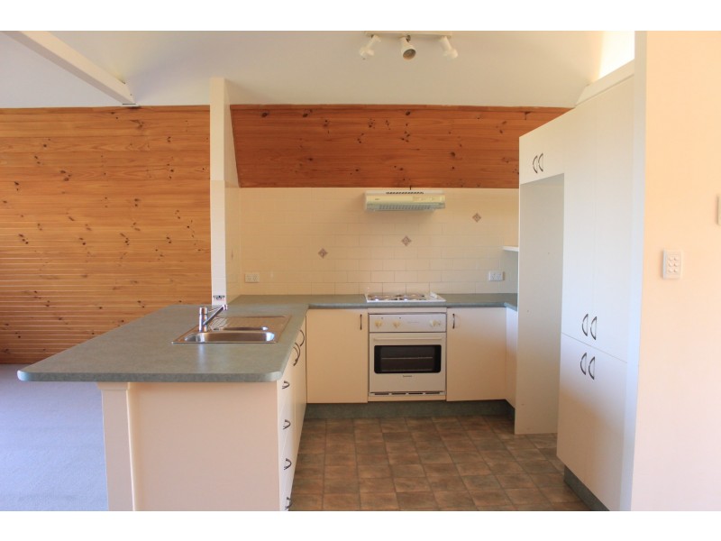 Unit 1/35 Redhead Road, Hallidays Point NSW 2430