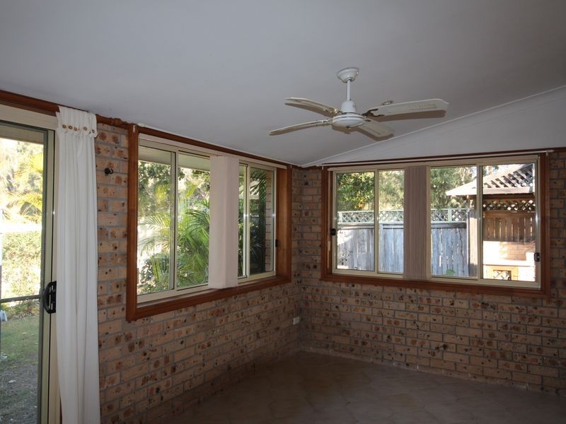 2/555 Black Head Road, Hallidays Point NSW 2430