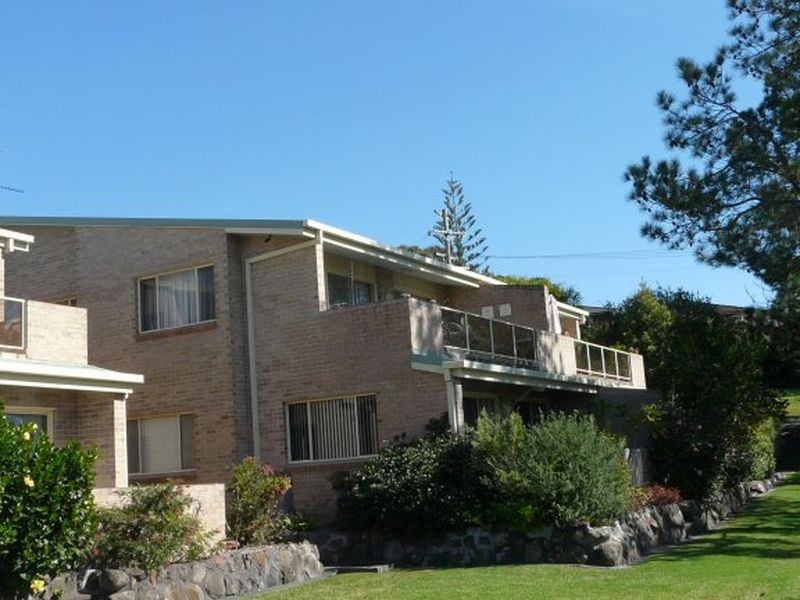 1/14 Surfview Avenue, Hallidays Point NSW 2430