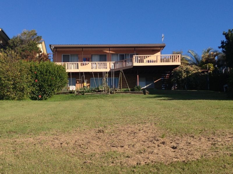 1 & 2/45 High Street, Black Head NSW 2430
