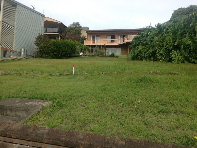 1 & 2/45 High Street, Black Head NSW 2430