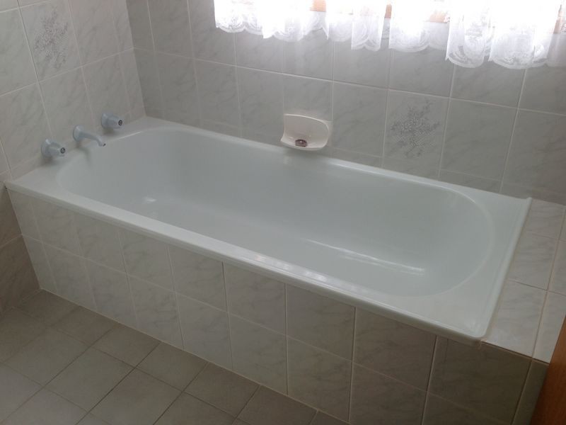 1 Callemondah Lane, Black Head NSW 2430