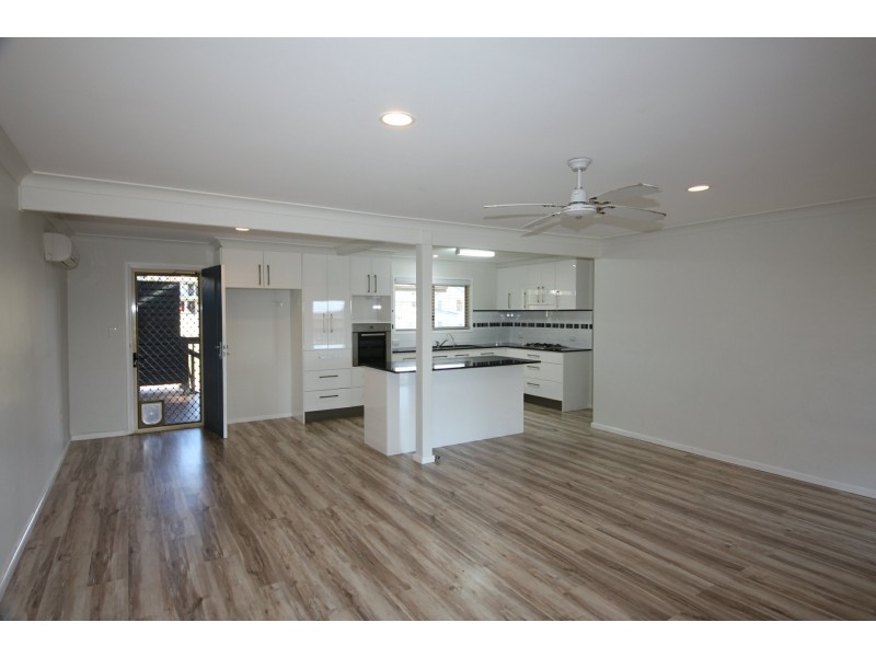 8 Anniversary Drive, Diamond Beach NSW 2430