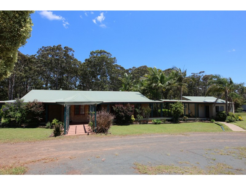 221 Diamond Beach Road, Diamond Beach NSW 2430