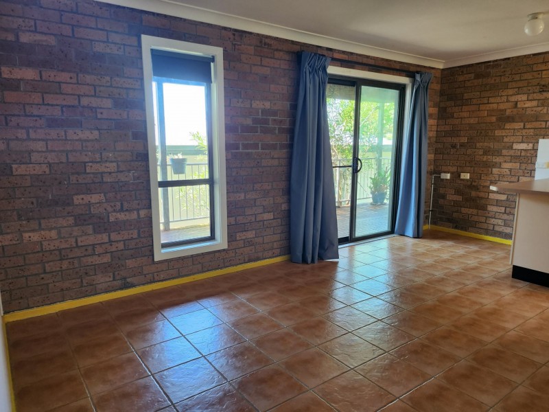 Flat – 45 Redhead Road, Hallidays Point NSW 2430