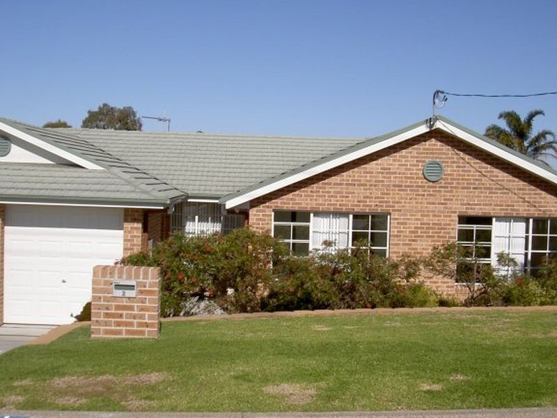 2/65 Redhead Road, Hallidays Point NSW 2430