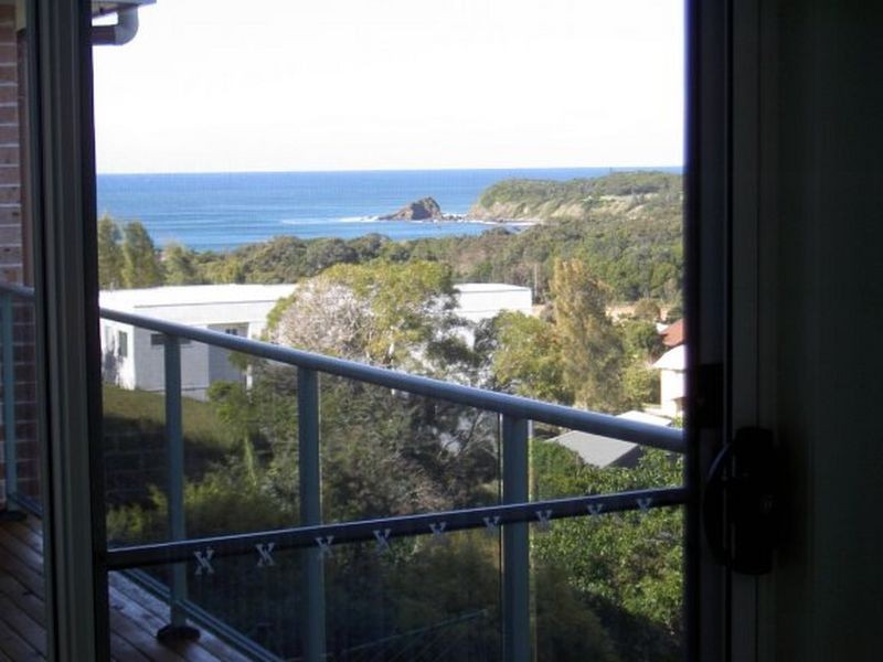 2/65 Redhead Road, Hallidays Point NSW 2430