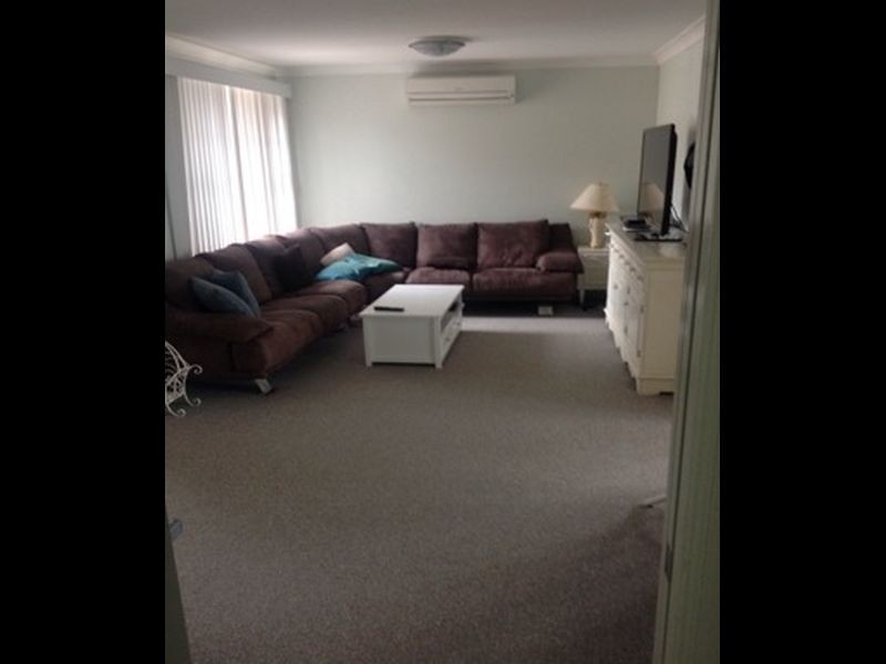 2/65 Redhead Road, Hallidays Point NSW 2430