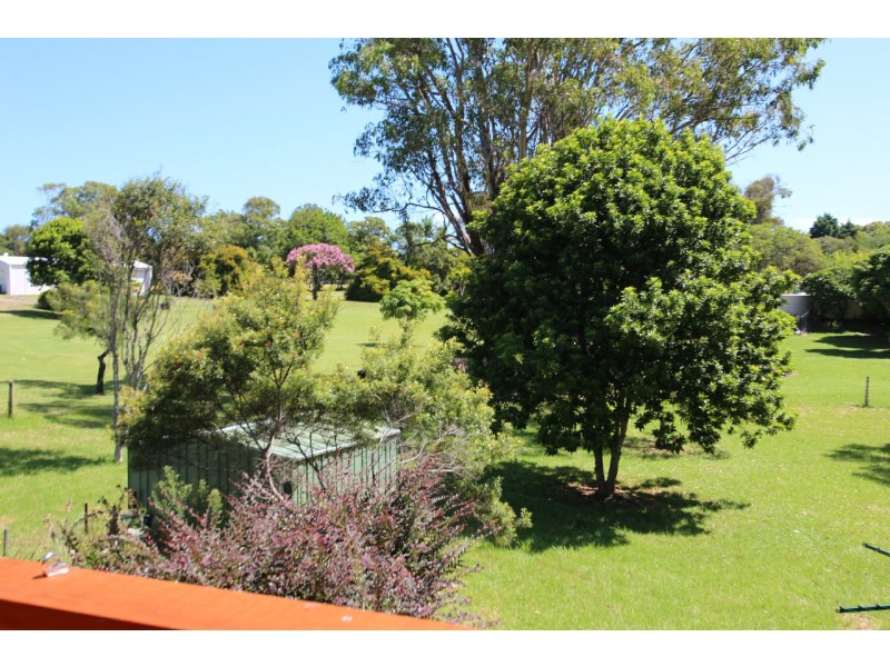 2 Figtree Drive, Diamond Beach NSW 2430