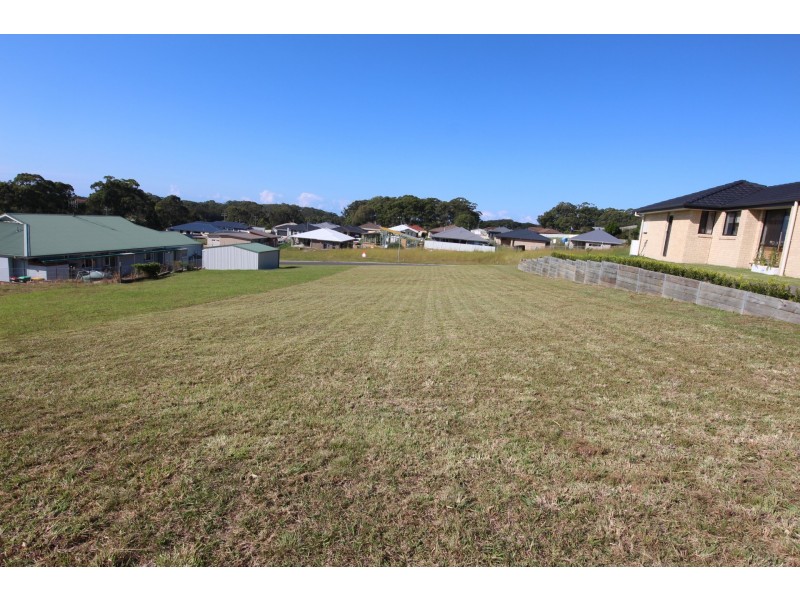 Hallidays Point NSW 2430