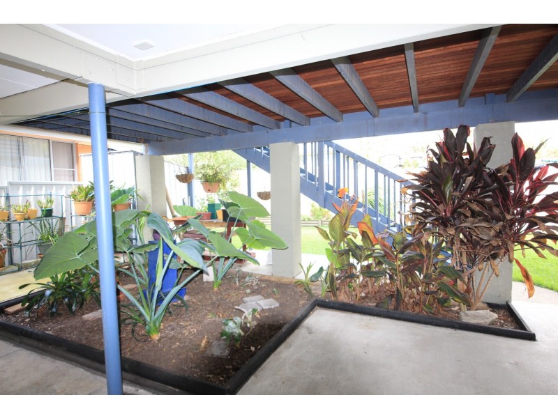 8 Anniversary Drive, Diamond Beach NSW 2430