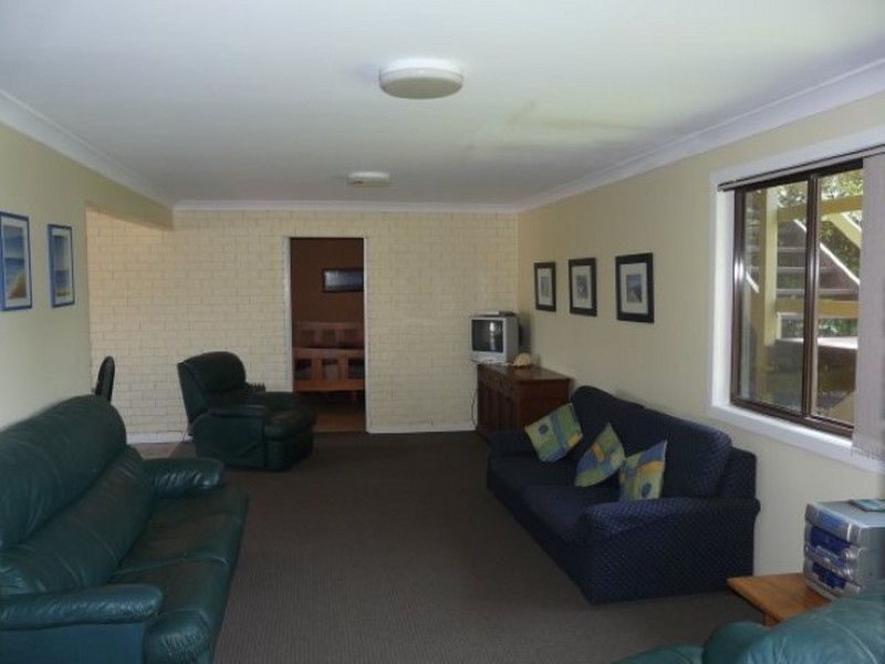 37 Anniversary Drive, Diamond Beach NSW 2430