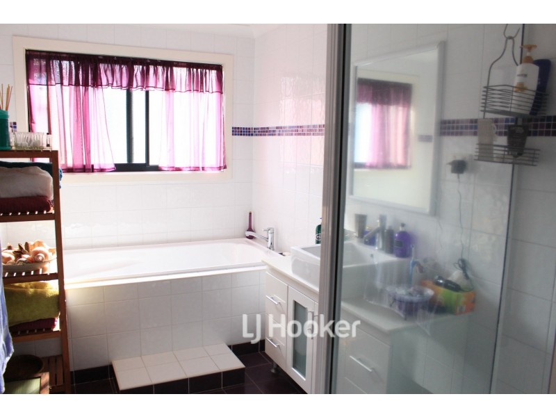 Hallidays Point NSW 2430