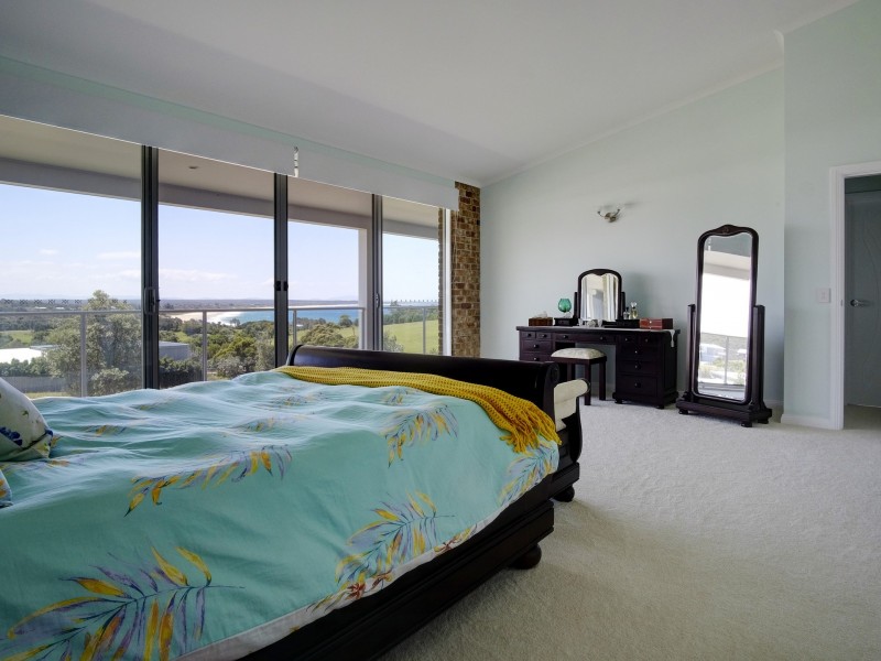 Hallidays Point NSW 2430