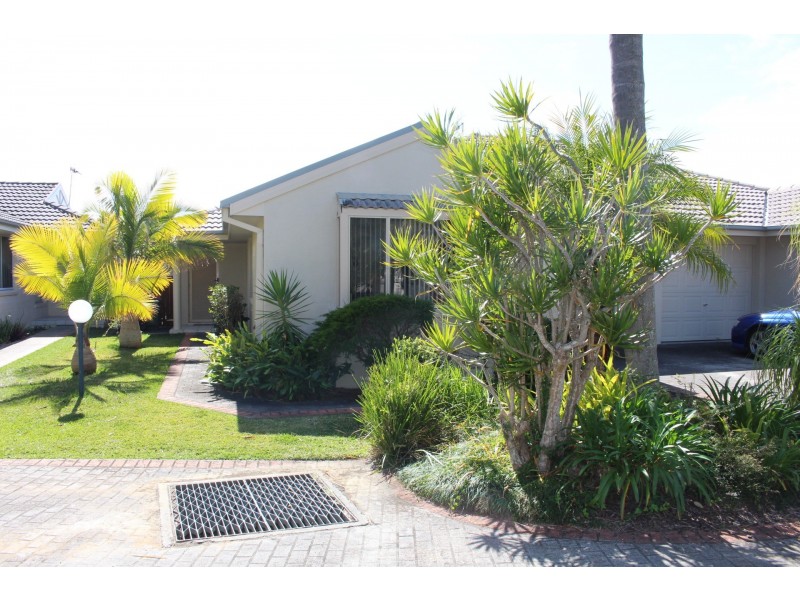 Hallidays Point NSW 2430