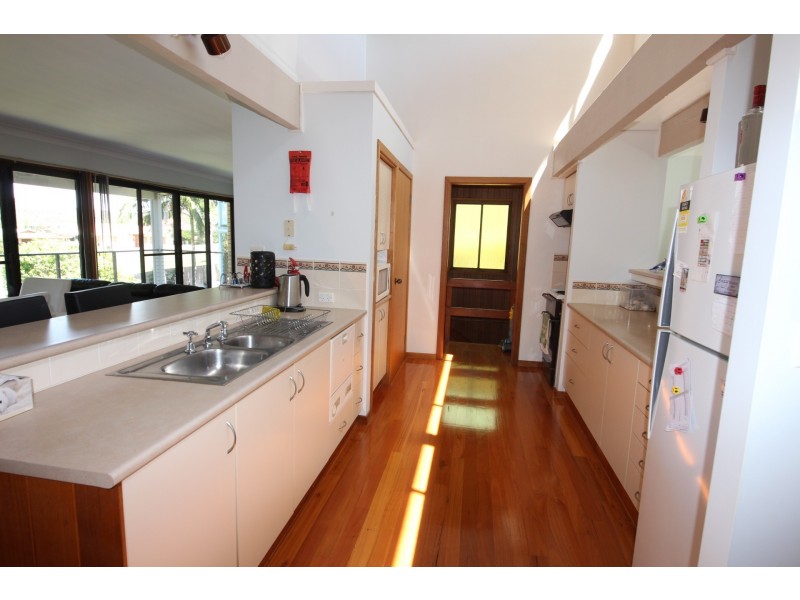 Hallidays Point NSW 2430