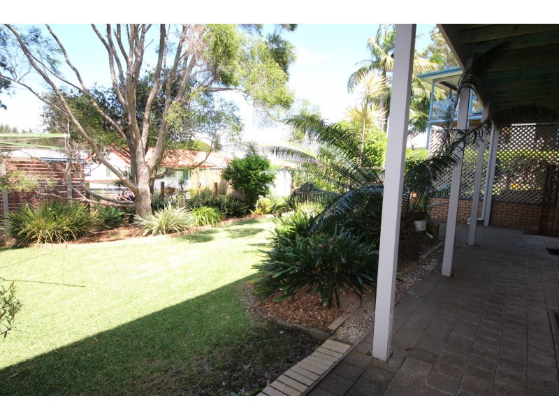 Hallidays Point NSW 2430