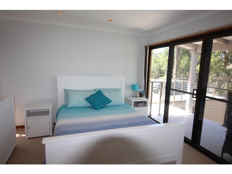 Hallidays Point NSW 2430