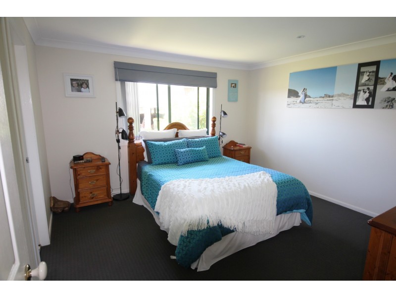 Hallidays Point NSW 2430