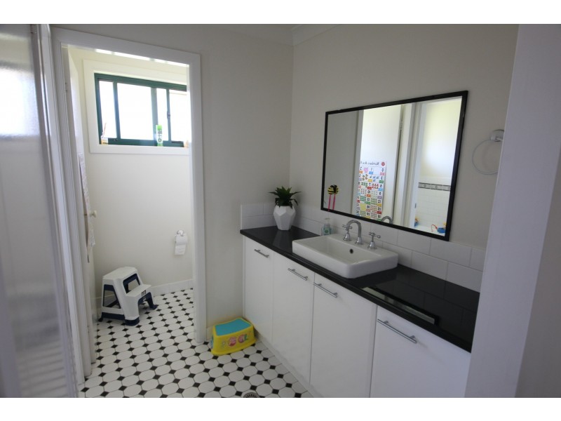 Hallidays Point NSW 2430