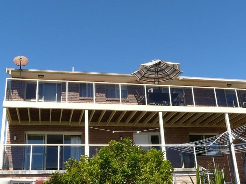 17 High Street, Black Head NSW 2430