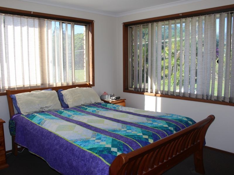 17 High Street, Black Head NSW 2430