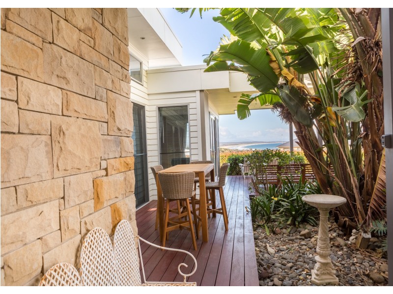 13 Torquay Circuit, Hallidays Point NSW 2430