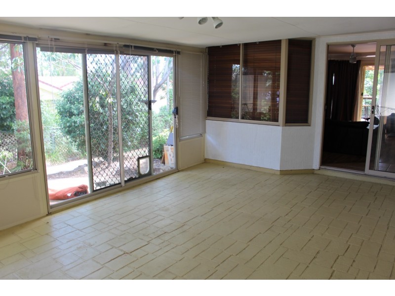 4 Hilltop Parkway, Tallwoods Village NSW 2430