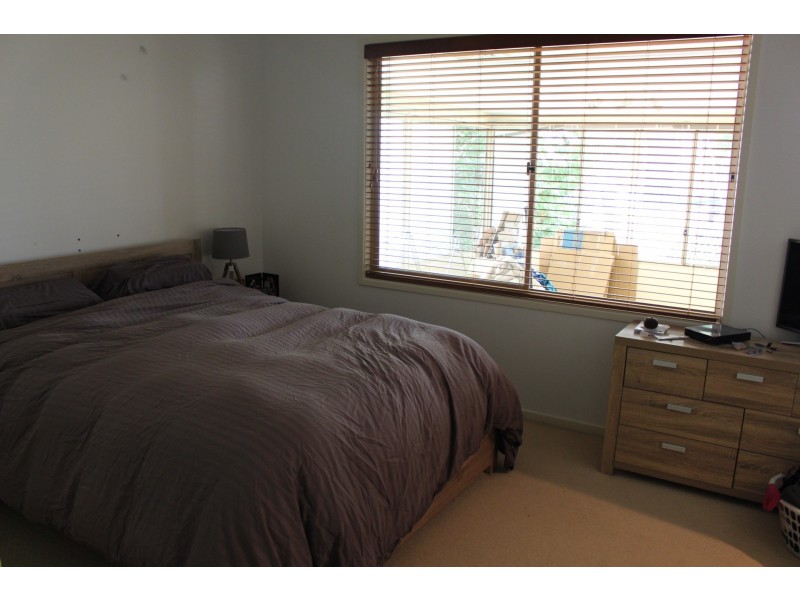 4 Hilltop Parkway, Tallwoods Village NSW 2430