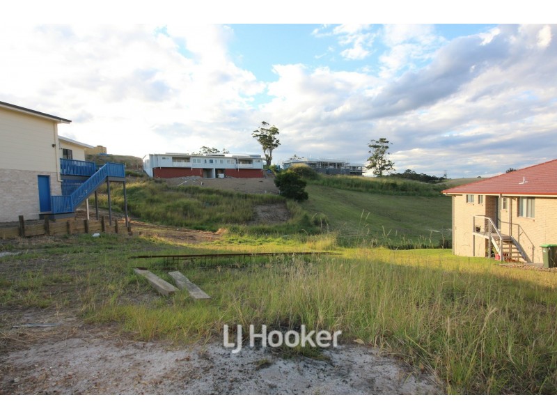 10 Eastern Valley Way, Tallwoods Village NSW 2430