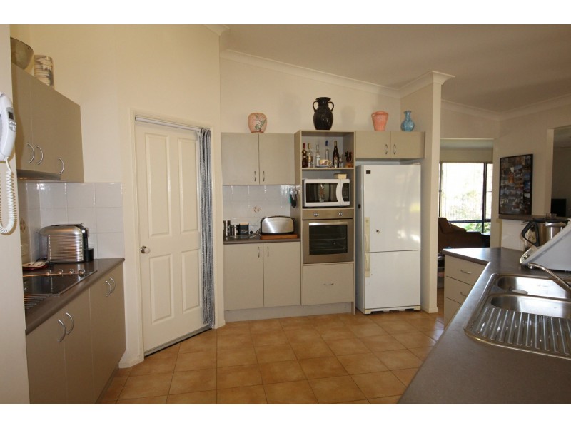 12B Woodlands Drive, Hallidays Point NSW 2430
