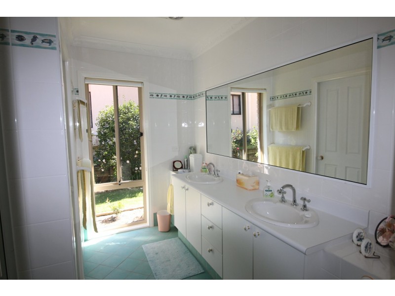 Tallwoods Village NSW 2430