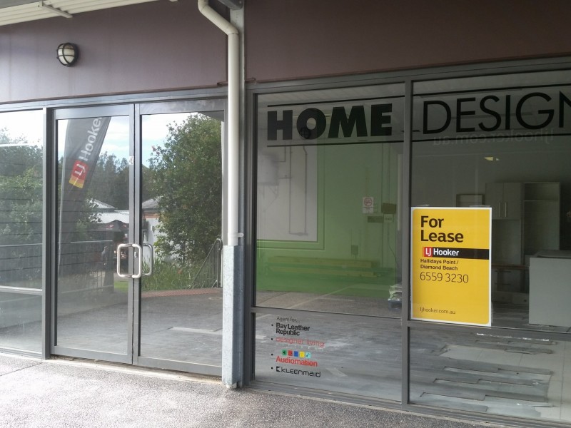 Shop 4/85 High Street, Black Head NSW 2430