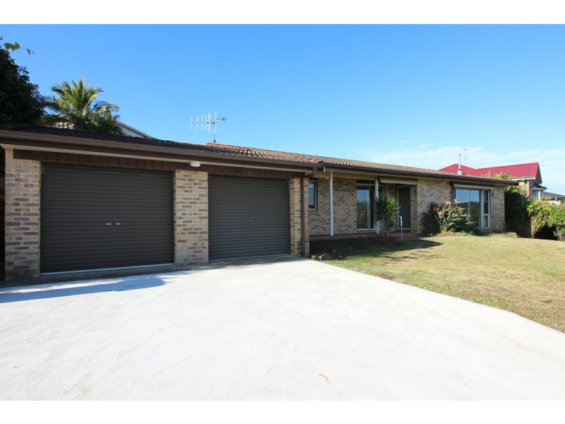 26 Hope Street, Hallidays Point NSW 2430