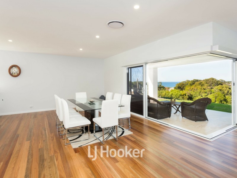 4 Scarborough Circuit, Hallidays Point NSW 2430