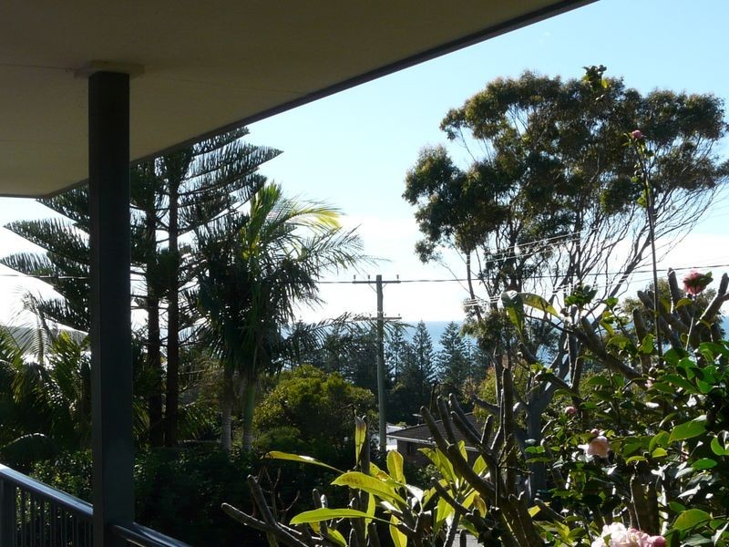 23 Cooinda Street, Black Head NSW 2430