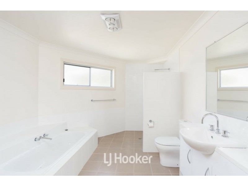 39B Emerald Drive, Diamond Beach NSW 2430