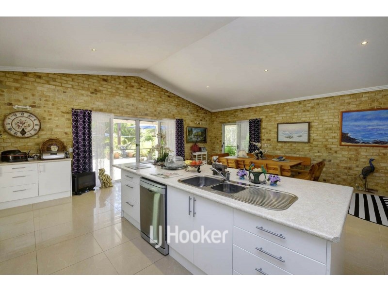 56 Tallwood Drive, Rainbow Flat NSW 2430