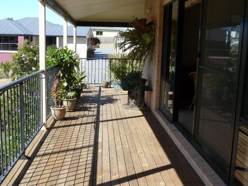 2 The Grove, Tallwoods Village NSW 2430