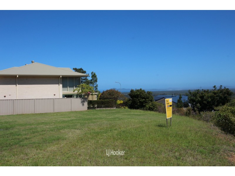 5 Augusta Point, Tallwoods Village NSW 2430