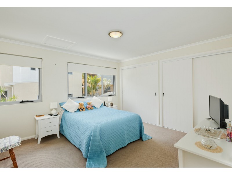 10/33-37 Emerald Drive, Diamond Beach NSW 2430