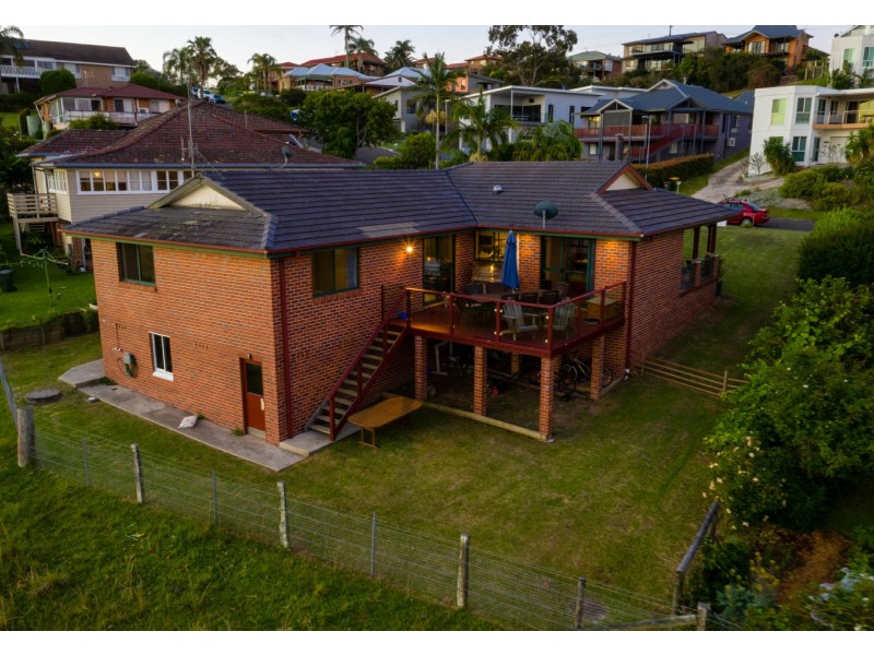 Hallidays Point NSW 2430