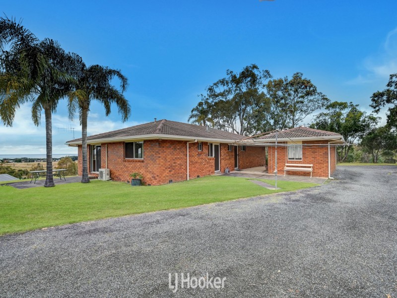 1 Bombora Place, Hallidays Point NSW 2430