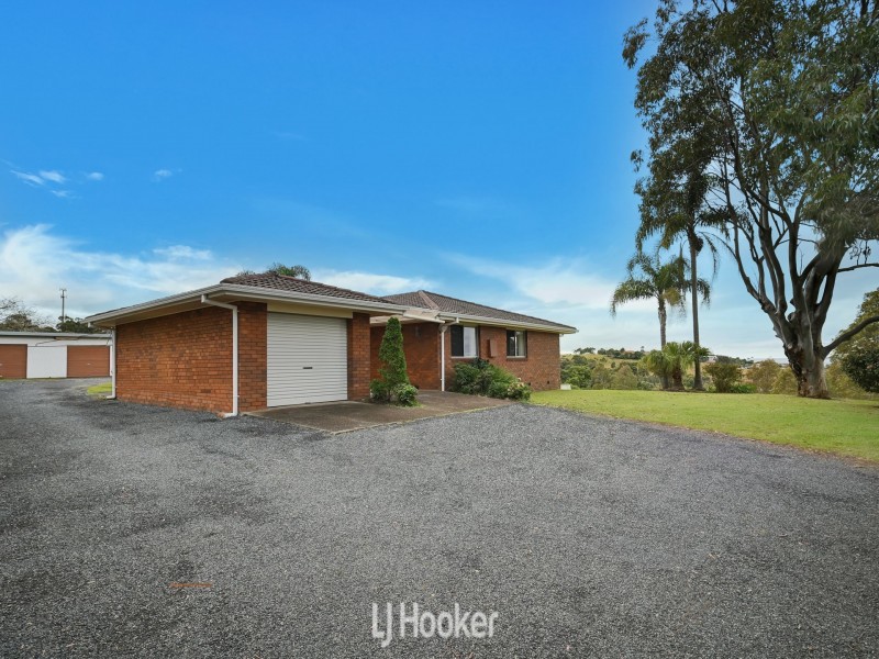 1 Bombora Place, Hallidays Point NSW 2430