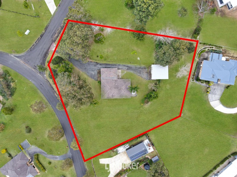 1 Bombora Place, Hallidays Point NSW 2430