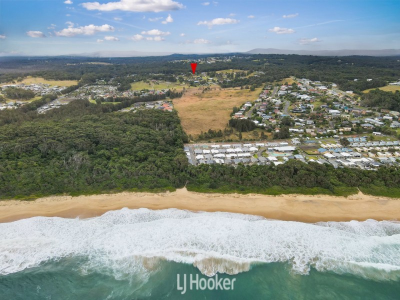 1 Bombora Place, Hallidays Point NSW 2430